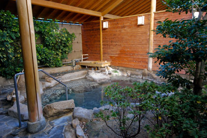 Outdoor hot springs