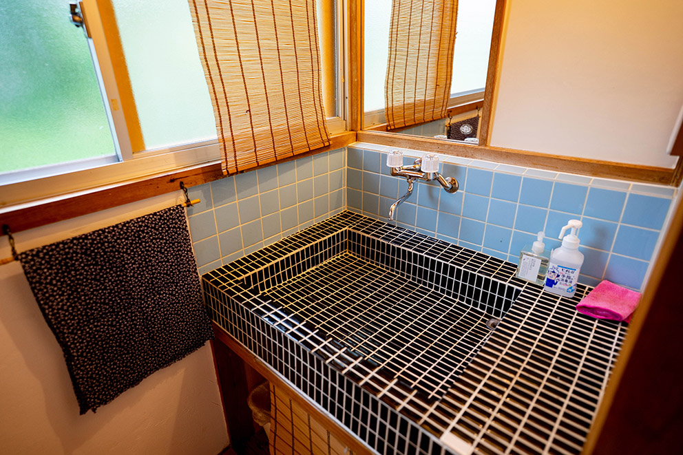 Sink (Japanese room)
