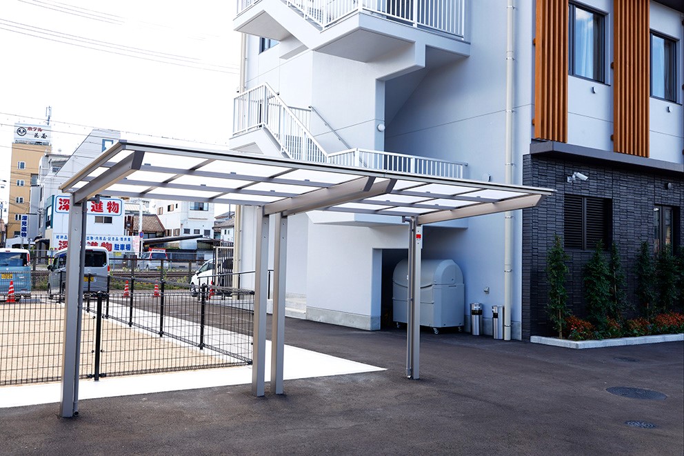 Bicycle parking lot