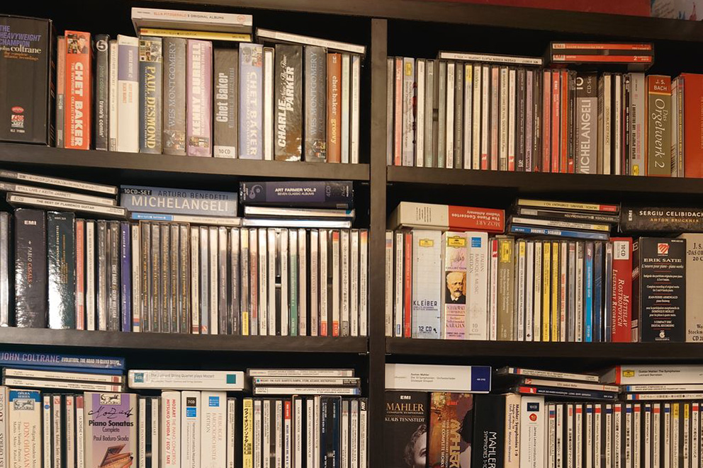 CDs section