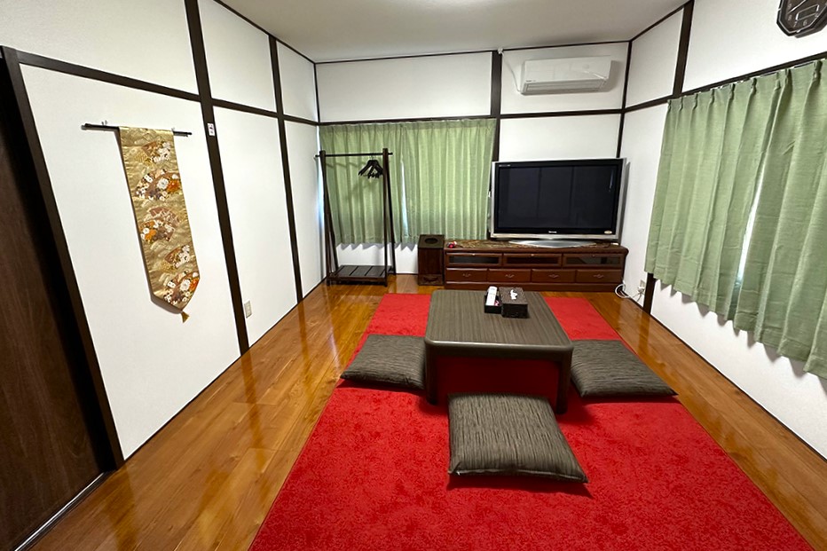 Sakura-no-ma guest room