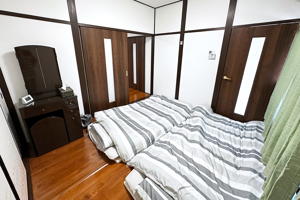 Sakura-no-ma guest room