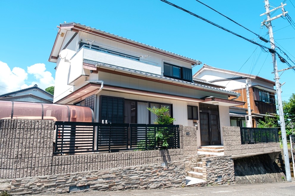 Maru House