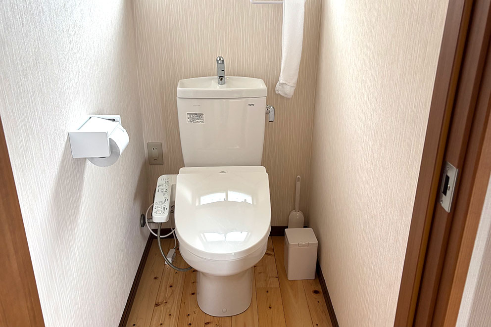 Toilet