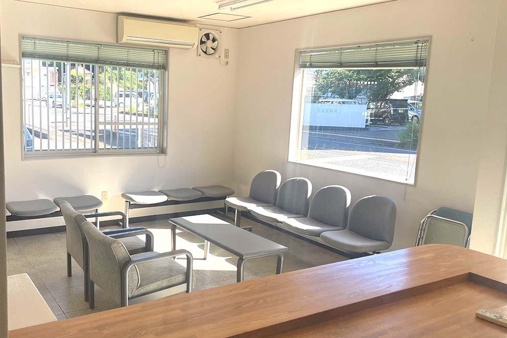 First floor seating