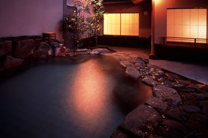 Outdoor hotspring bath