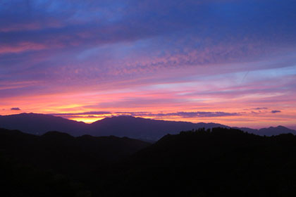 宿から臨む夕景