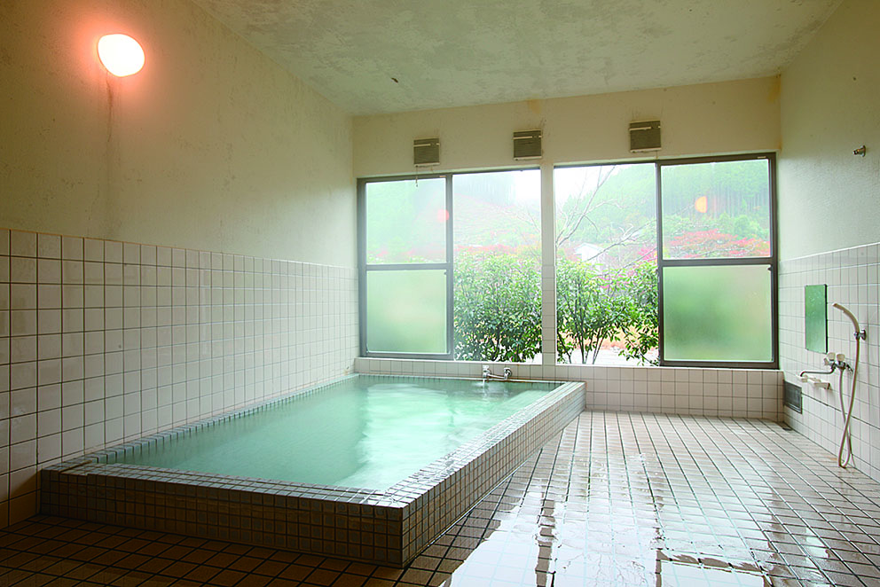 Onsen bath