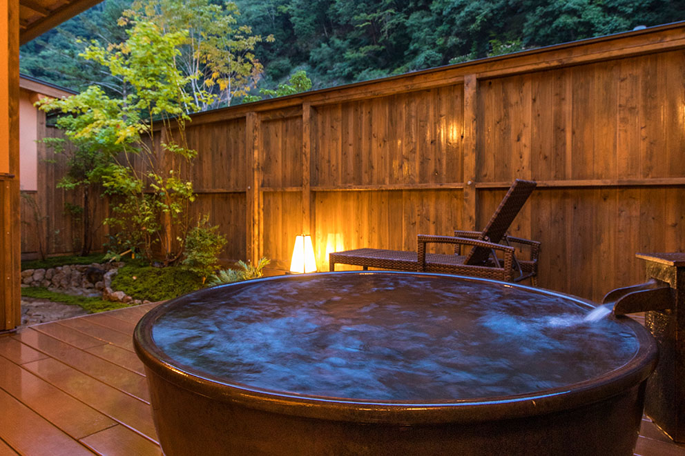 Ensuite outdoor onsen bath