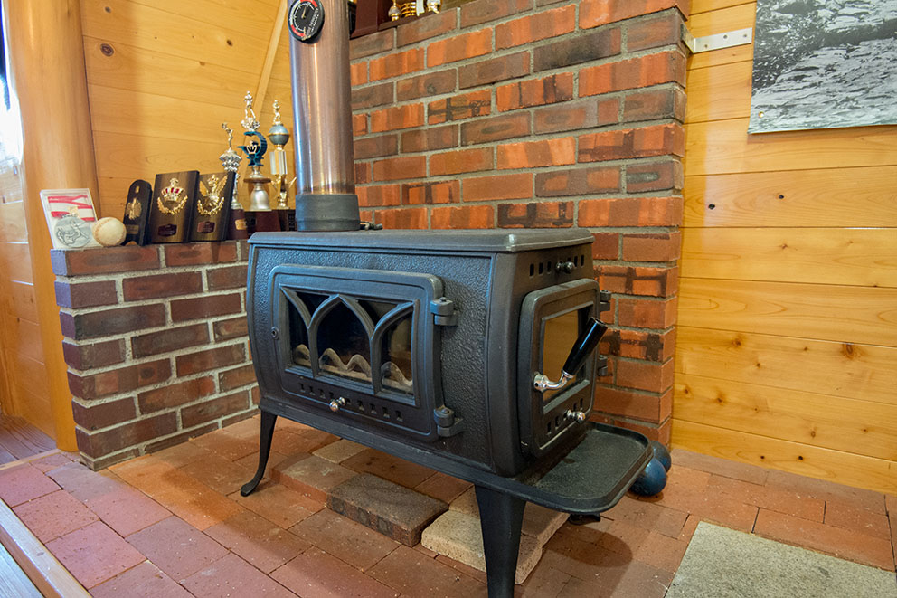 Wood-burning stove