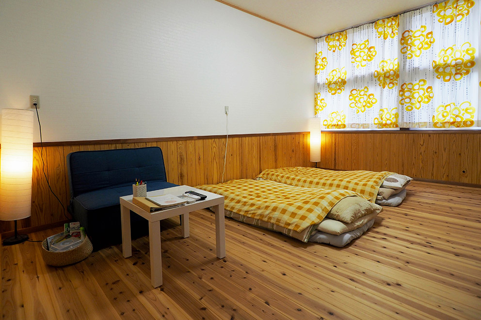 Sample guestroom (Room 1)